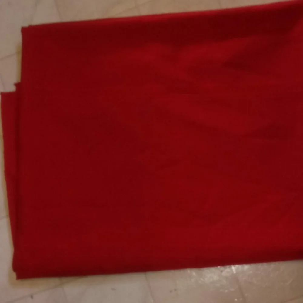 Holiday tablecloth,apron& pot holders
